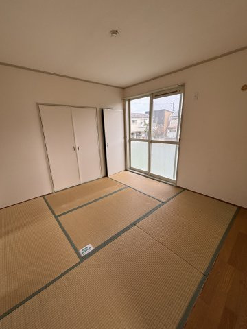 フラット・タームーの和室
