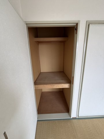 フラット・タームーの収納