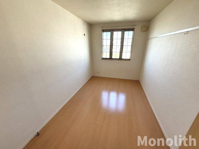 アマービレ泉ヶ丘の洋室