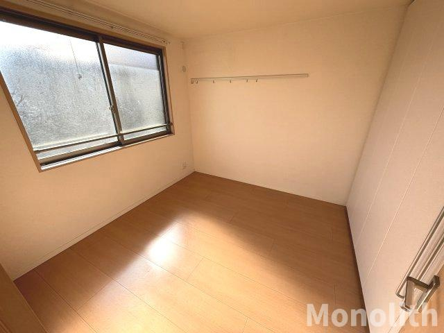 アマービレ泉ヶ丘の洋室