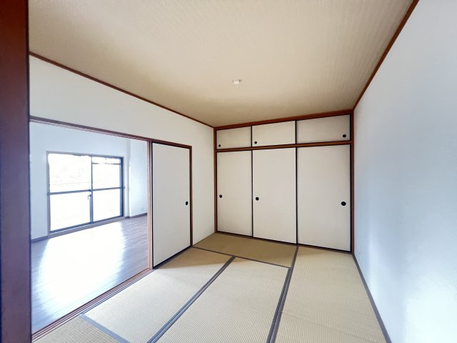 ダイアパレス大和八木3階の和室|和室6帖