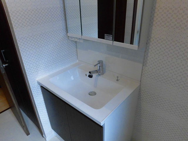 クレスト甲子園の洗面所