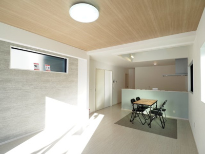 【居間・リビング】 | Erde　宮代３期　５号棟 | ★内覧予約で新米4kg★