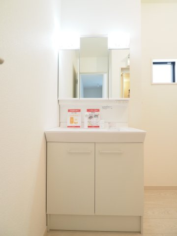 【独立洗面台】 | Erde　宮代３期　５号棟 | ★内覧予約で新米4kg★