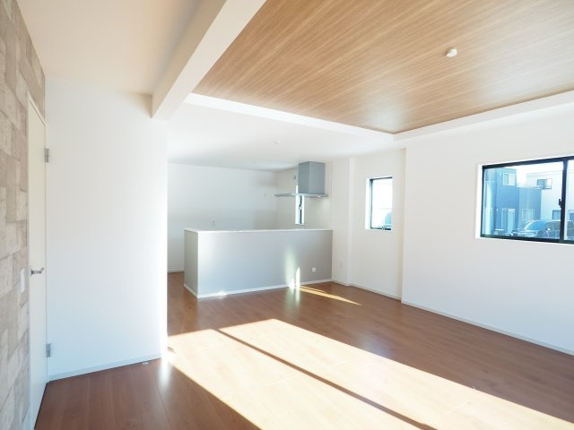 【居間・リビング】 | Erde　宮代３期　６号棟 | ★内覧予約で新米4kg★