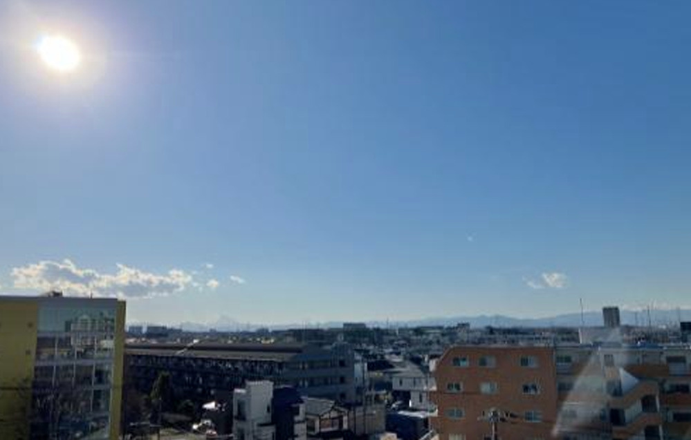 志木南パークホームズの展望|６階部分からの眺望
空が高く感じられ解放感があります