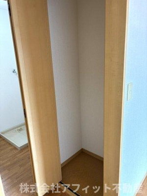 【その他】 | ファイン横尾 | リビング収納