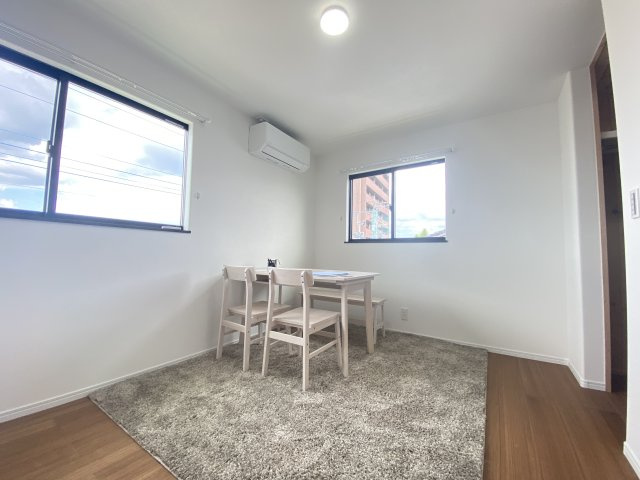 【洋室】 | 東区戸島西1丁目