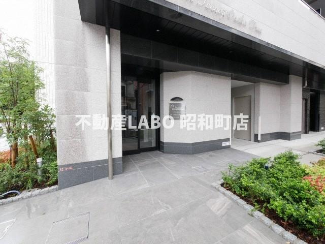 プレサンス　THE　TENNOJI　逢阪トゥルーのエントランス