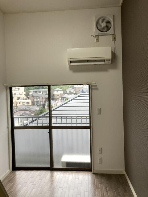 エアコン付き