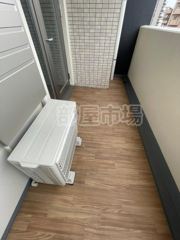 モン　エール　西日暮里のバルコニー