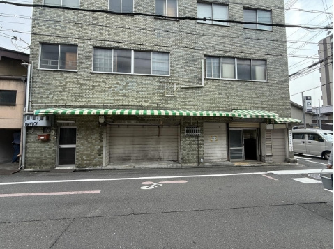 宗林町　店舗の外観