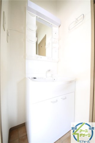 チェスナットの独立洗面台|※類似部屋