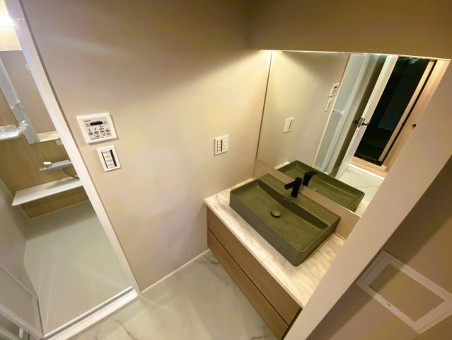 ネオハイツ船橋薬円台公園の和室