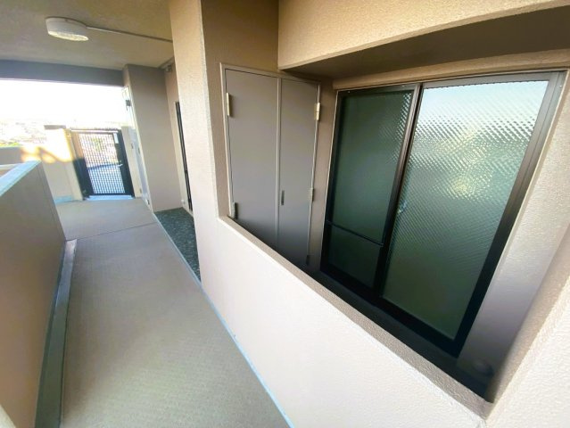 ネオハイツ船橋薬円台公園の洋室