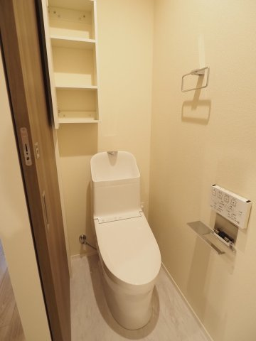 【トイレ】 | オカバ世田谷深沢ヘーベルメゾン | トイレにはもちろん温水洗浄機能を搭載！