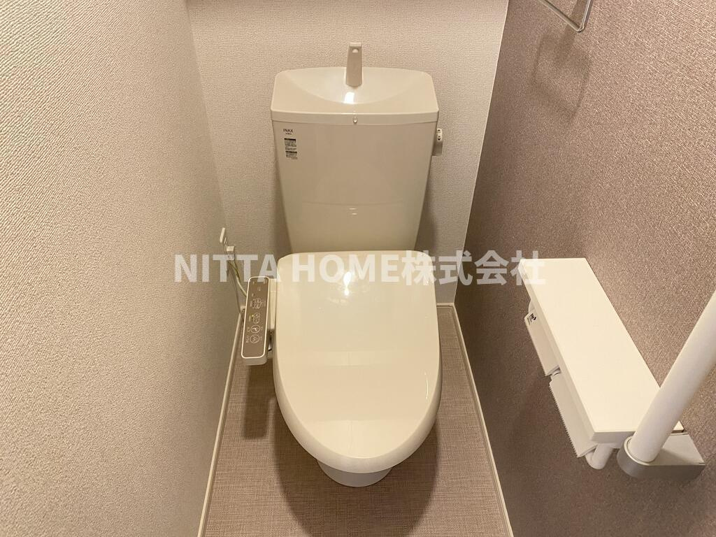 ルミエール　弥栄Ⅱのトイレ|ウォシュレットも完備◎