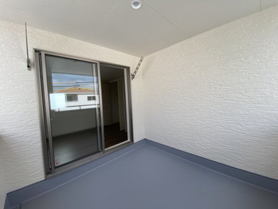 【バルコニー】 | 八重瀬町具志頭（全11棟）10号棟 | 10号棟　インナーバルコニー♪