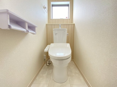 【トイレ】 | 八重瀬町具志頭（全11棟）10号棟 | 10号棟　温水洗浄便座♪