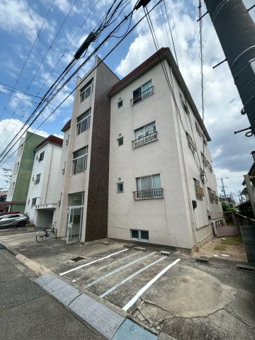 芦屋プラザの外観