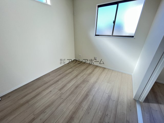 所沢市若狭4丁目・全3棟　新築一戸建　B号棟　～IDS工法～の洋室|洋室4.8帖