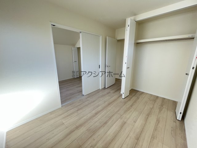 所沢市若狭4丁目・全3棟　新築一戸建　B号棟　～IDS工法～の洋室|洋室4.8帖