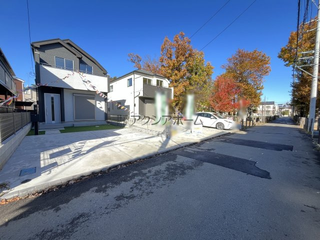 所沢市若狭4丁目・全3棟　新築一戸建　B号棟　～IDS工法～の前面道路含む現地写真