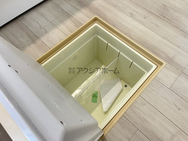 所沢市若狭4丁目・全3棟　新築一戸建　B号棟　～IDS工法～の収納|キッチン床下収納
