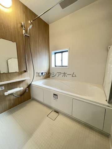 所沢市若狭4丁目・全3棟　新築一戸建　B号棟　～IDS工法～の浴室|1坪サイズ・浴室乾燥機付ユニットバス