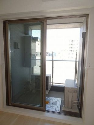 カナン　クロエ　門前仲町のバルコニー