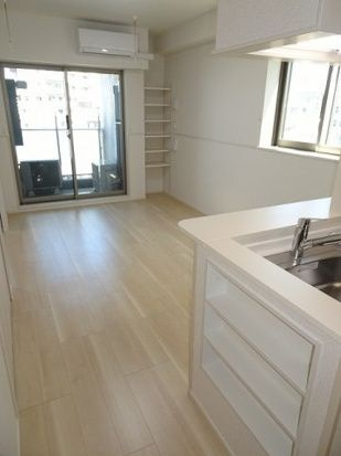 カナン　クロエ　門前仲町の居間・リビング