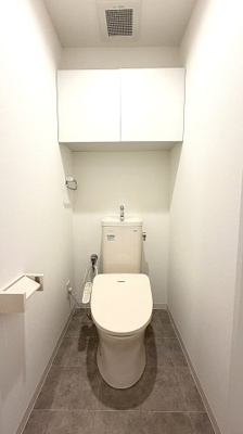 【トイレ】 | ハイネス哲学堂