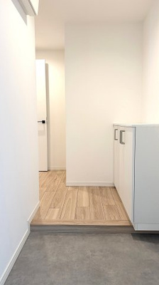 【玄関】 | ハイネス哲学堂