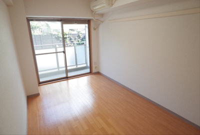 【洋室】 | 甲南タマタニマンション