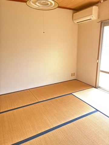 コーポ田園の居間・リビング