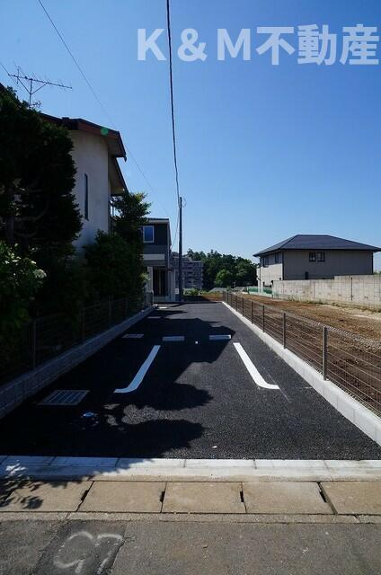 ウルリヒト　北小金の駐車場|駐車スペースもあります