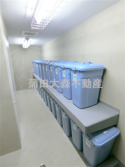 ジェノヴィアⅢスカイガーデンのその他共用部分|曜日時間関係なくゴミ出し可能な敷地内ゴミ捨て場！