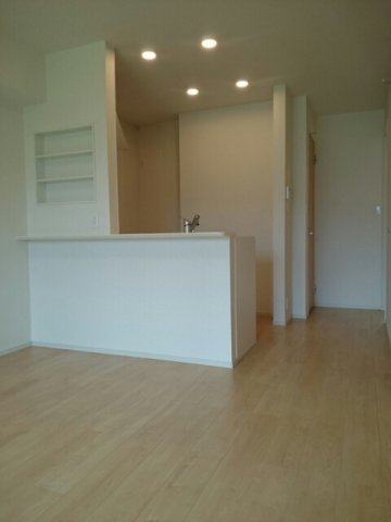 ソラーレ吉井Ⅱの居間・リビング|広いリビング★