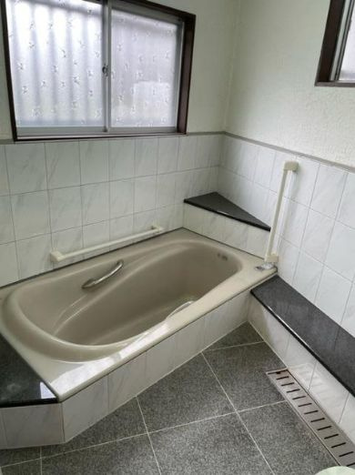 堺市中区土師町2丁　戸建ての浴室