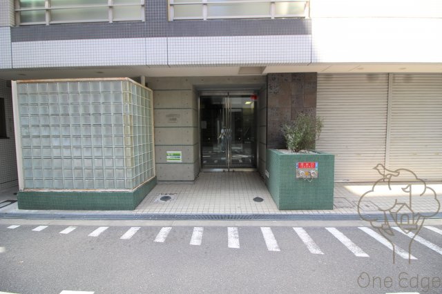 アフィット天満橋のエントランス