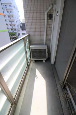 アフィット天満橋のバルコニー