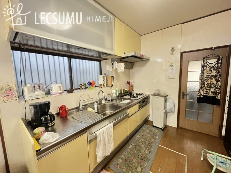 姫路市飾磨区英賀清水町2丁目/中古戸建の居間・リビング