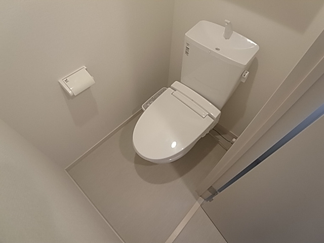 神戸市兵庫区駅南通３丁目の賃貸マンションのトイレ|トイレ（ウォシュレット付）