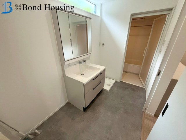 駐車並列2台　耐震等級3　西区学園東町７丁目 2号棟　新築戸建のその他