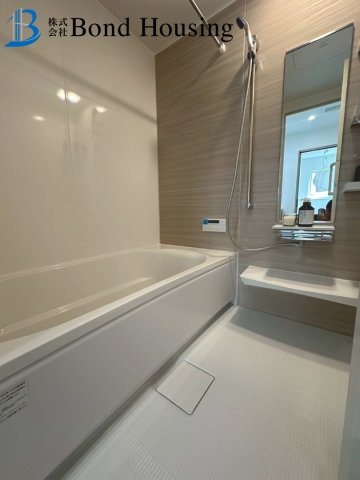 「太陽光パネル搭載」「断熱等級6」青山台 限定1棟の浴室