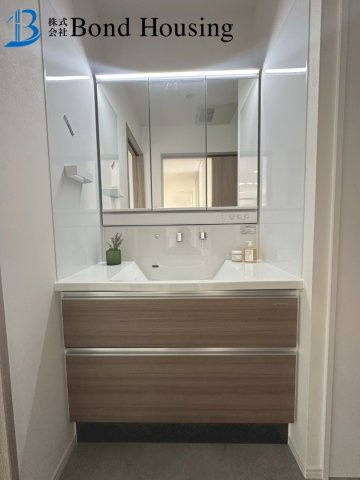 「太陽光パネル搭載」「断熱等級6」青山台 限定1棟の独立洗面台