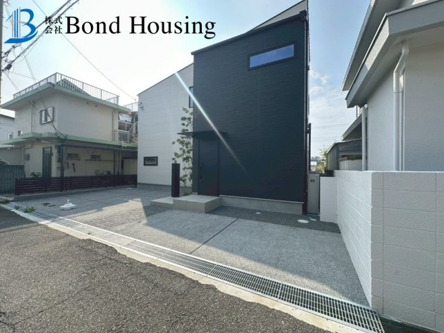 「太陽光パネル搭載」「断熱等級6」青山台 限定1棟の周辺