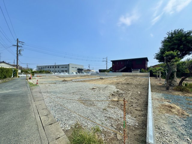 中央区白鳥町　全3棟の外観|のんびり暮らせそうなエリアですがちょっと出ればアクセスも良い理想の場所！