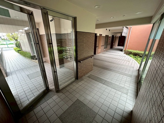 SUNROYAL新大阪のロビー