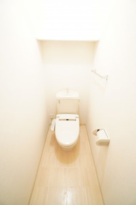 【トイレ】 | スプリングフォレスト B | ※同物件・同タイプの写真です。